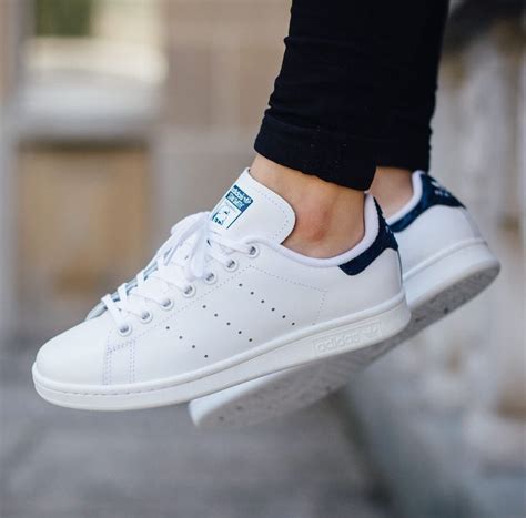 women's stan smith sale.